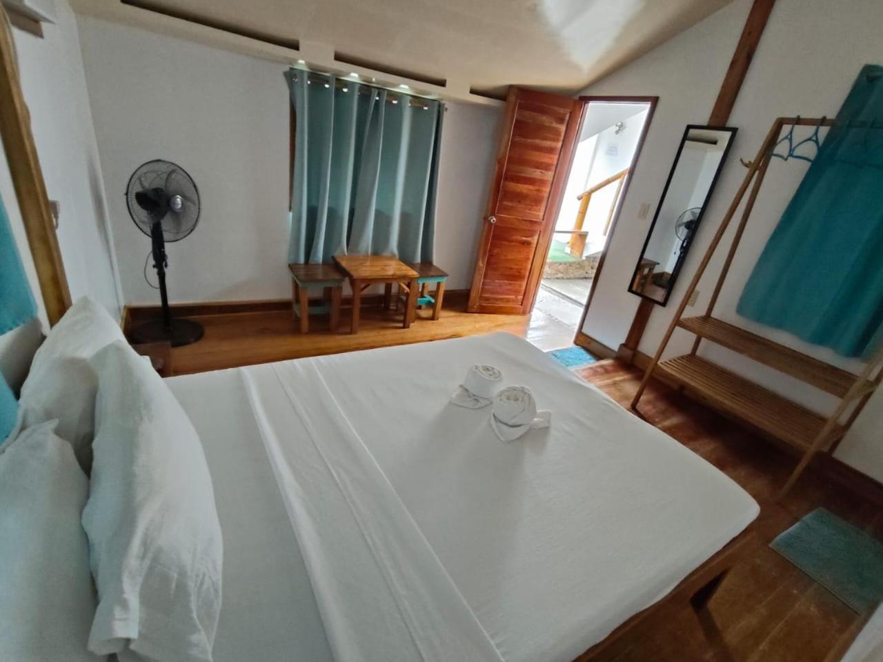 Lunazul Guesthouse 圣维森特 外观 照片